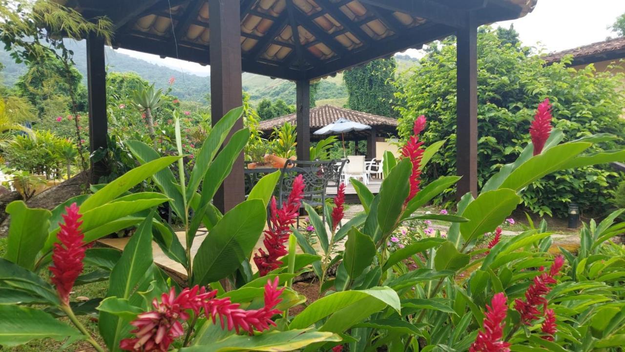 Chale Da Cachoeira - Engenho D'Agua - Ilhabela Εξωτερικό φωτογραφία